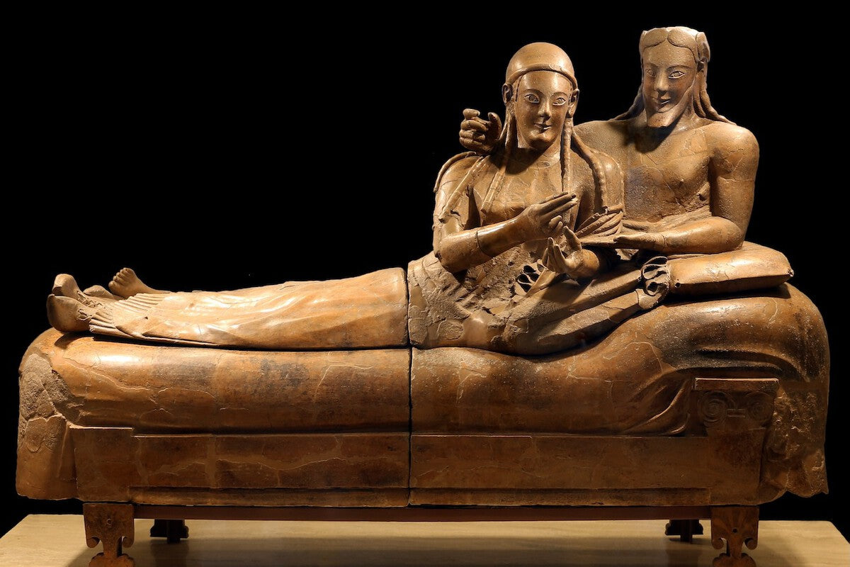 Etruscan Tombs Designed for a Cathedral Effect 2,500 Years Ago