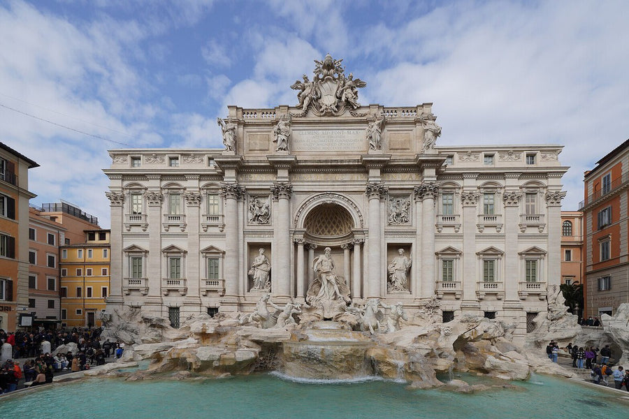 Italian Doctor Retires at 67, Donates 142 Vacation Days to Colleagues