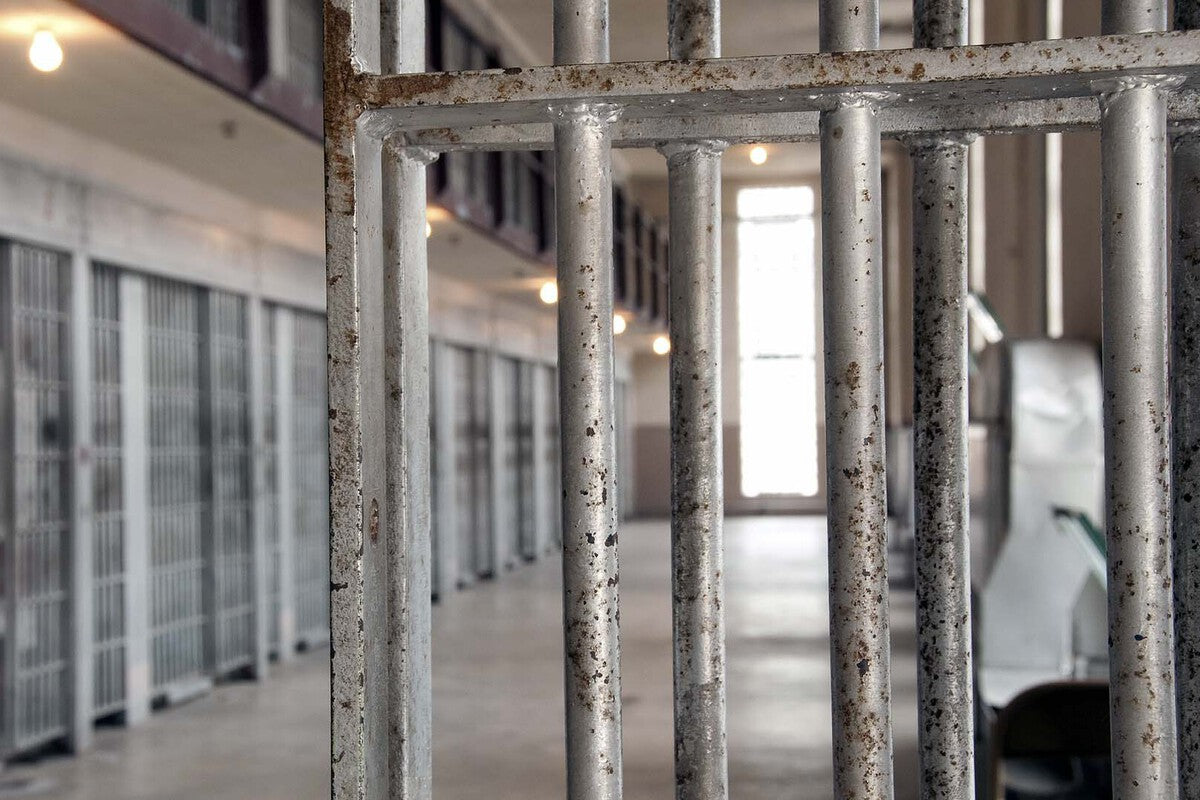 Italy's Prisons Hit 50°C: Fans Aren't Enough for Inmates