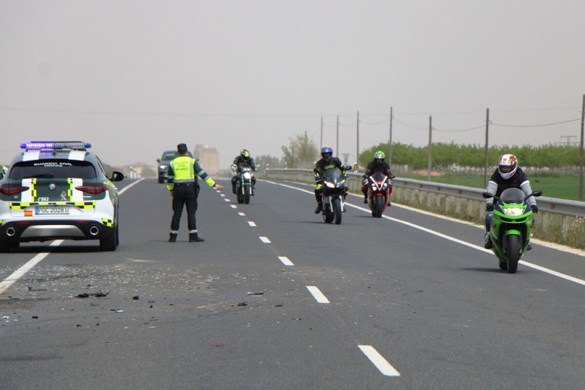 Spain's Guardia Civil Faces Vehicle Crisis: 500,000 km Cars and 200,000 km