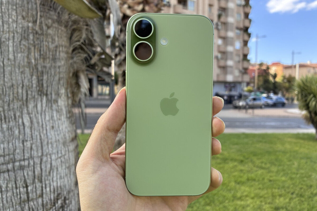 Refurbished iPhone 17: Save Big on Apple's Latest Model