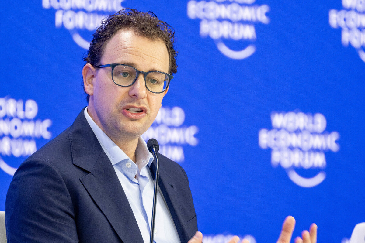 Anthropic CEO Dario Amodei Open to Providing AI Models to All Government