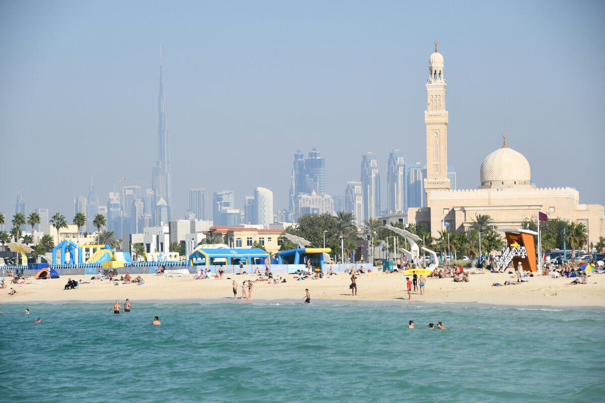 Dubai Pays Residents €700 to Revive Tourism After Iran Conflict