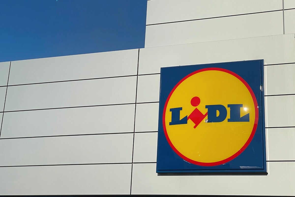 Lidl's $8.99 Smart Tag: Never Lose Your Wallet or Keys Again