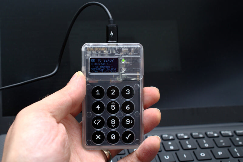Bitcoin Cold Wallet Hack: How a Flaw Let Attackers Guess Keys