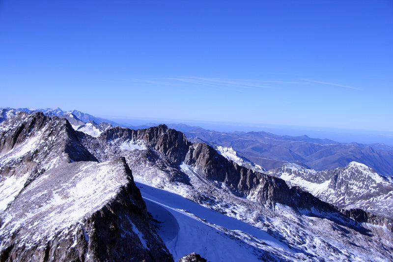 Pyrenees Glaciers Face Collapse as Aneto Ice Shrinks Rapidly