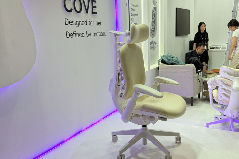 Women's Ergonomic Office Chair: The First Designed for Her Body