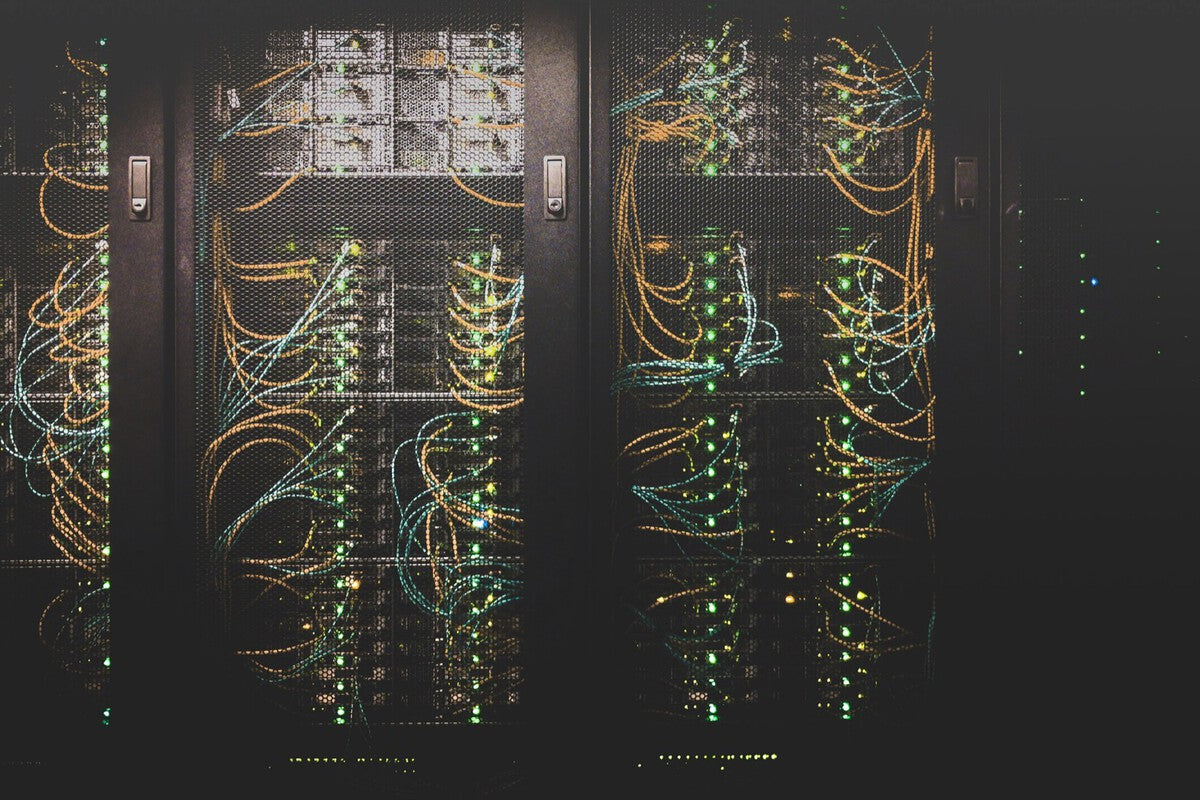 AI Data Center Boom: Goldman Sachs Says Crowding Out Is Minimal