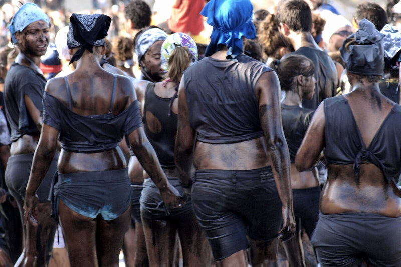 Baza's 530-Year Paint Tradition: Running for the Virgin of Piedad
