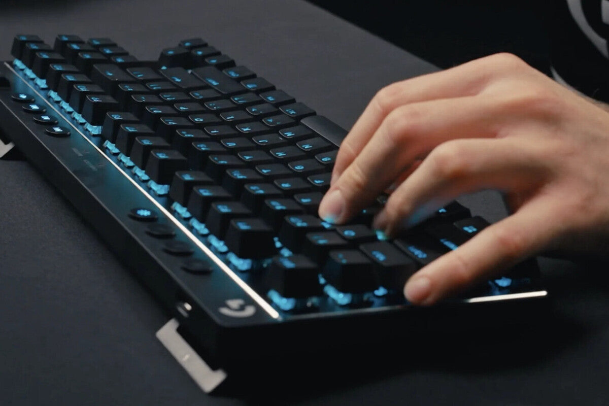 Logitech G Pro X TKL Lightspeed: Quiet Mechanical Keyboard for Gaming