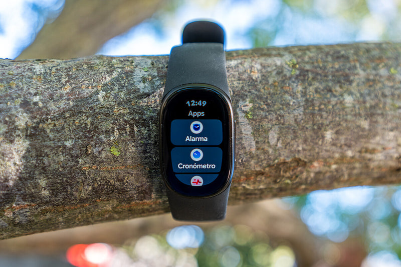 Fitbit Edge Review: A Lightweight Fitness Tracker for Training