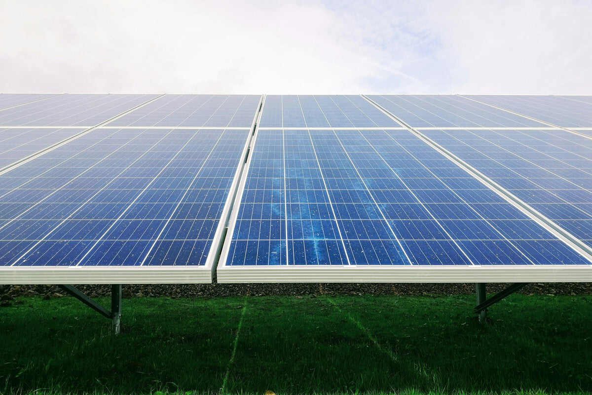 Argentina's Solar Park in Villa Fiorito Fights Blackouts