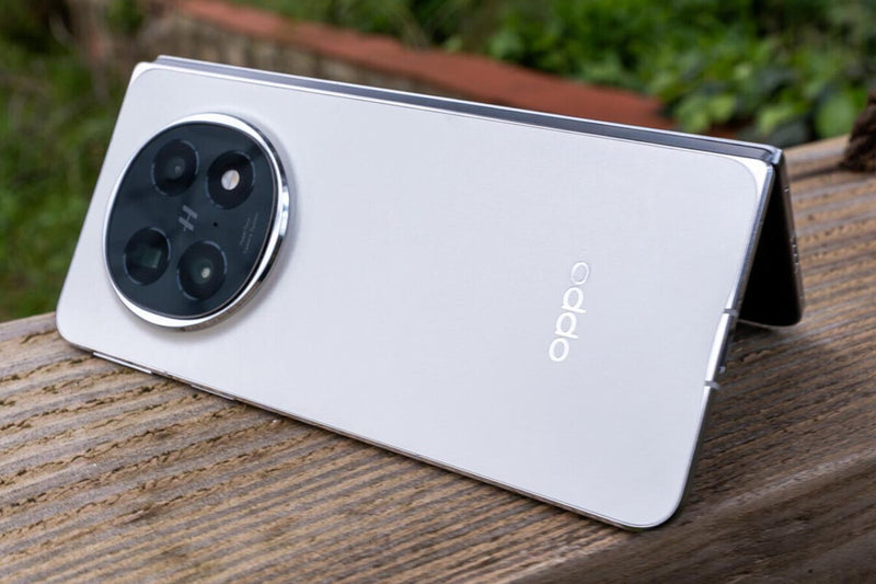Oppo Find N5 Foldable Phone Deal: Save Big on a Book-Style Smartphone