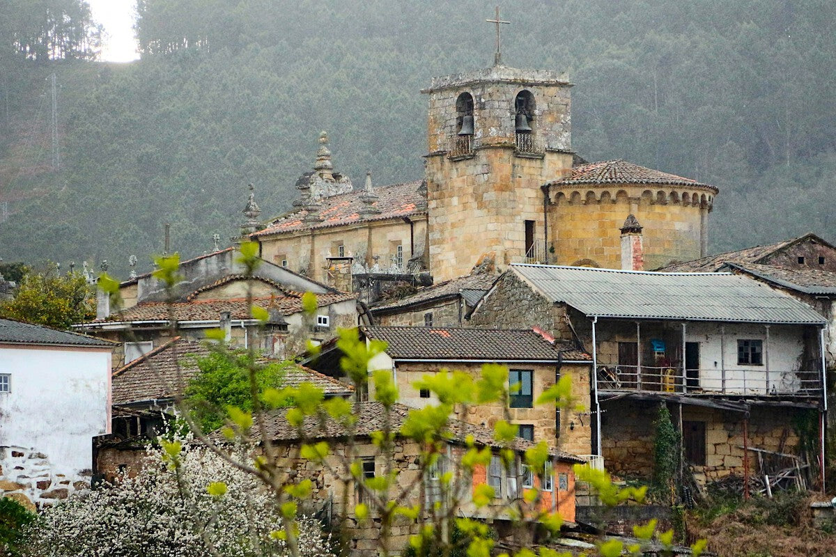 Rural Spain Offers Cheap Stone Houses and Tax Breaks for Entrepreneurs
