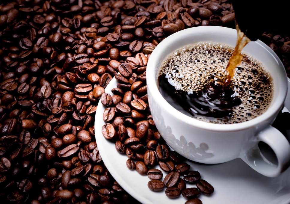 11 Unusual Uses for Coffee - grandgoldman.com