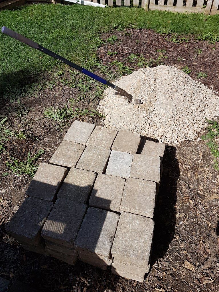 How to Build a Fireplace or Fire Pit - grandgoldman.com