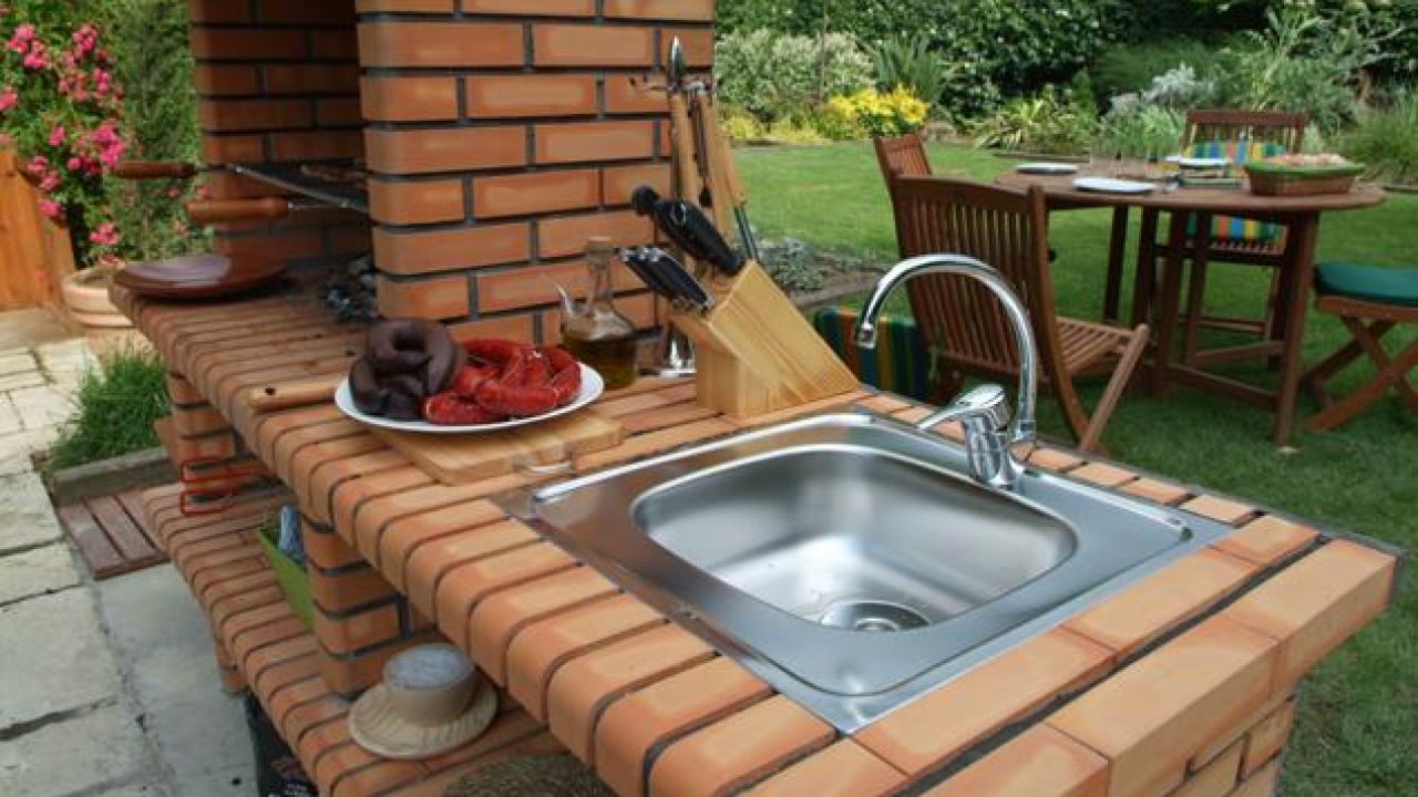 Tutorial to build a barbecue with a sink - grandgoldman.com