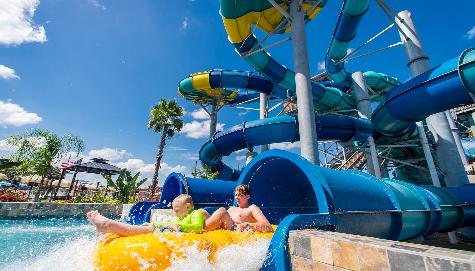 Best All-inclusive Family Resorts with Waterparks in Mexico - Grand Goldman