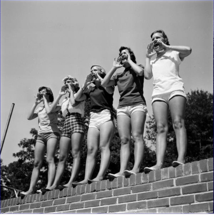 Old Money Shorts: 15 Tailored Styles for a Polished Summer Look - grandgoldman.com