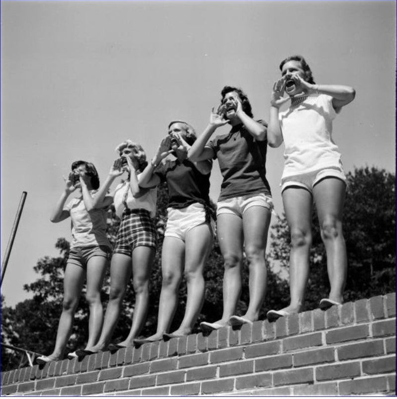 Old Money Shorts: 15 Tailored Styles for a Polished Summer Look - grandgoldman.com