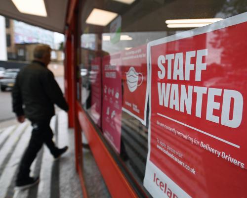 UK Job Vacancies Drop as Burnham Targets Living Standards