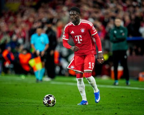Alphonso Davies Hamstring Injury Threatens Canada World Cup Hopes - grandgoldman.com