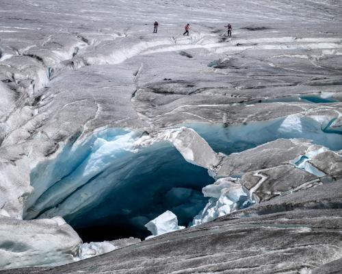 Swiss Glaciers Shrink 20% in Five Years: Alarming Melt Rates