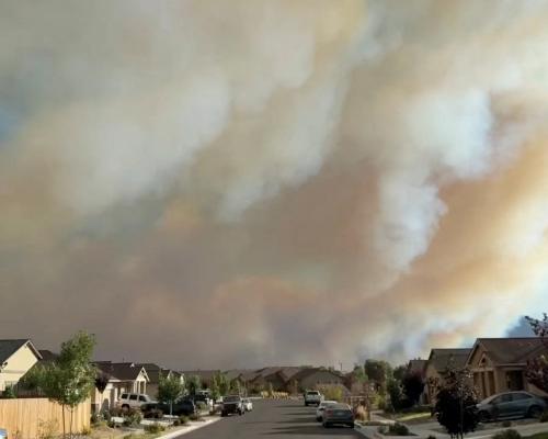 Reno Wildfire Forces Mass Evacuations as Flames Threaten City