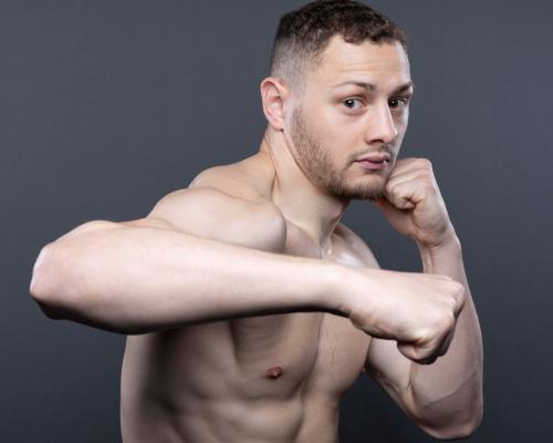Supply Teacher Zak Chelli Shocks Boxing World Knocks Out David Morre - grandgoldman.com