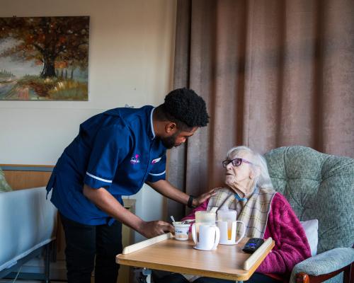 Care Workers May Get Exemptions from UK Immigration Rules