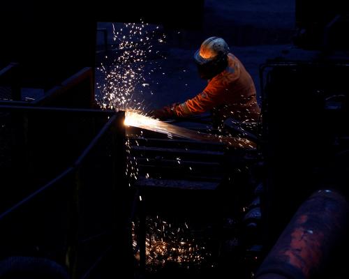 British Steel Nationalized: UK Economy Grows Despite Oil Price Su