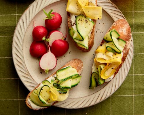 Courgette and Whipped Feta Bruschetta Recipe: Quick Lunch Idea