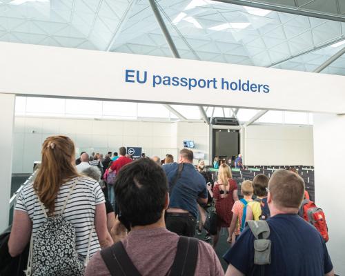 UK EU Youth Mobility Scheme Dispute Delays Relations Reset - grandgoldman.com