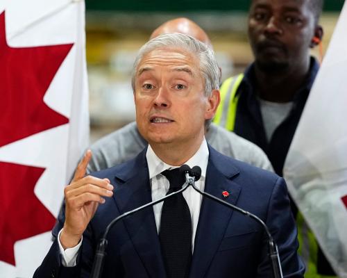 Canada Retaliatory Tariffs on US Goods: Full List and Impact