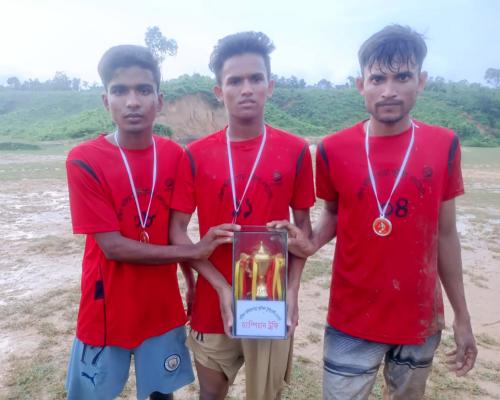 Rohingya Footballer Missing: 500 Feared Dead in Myanmar