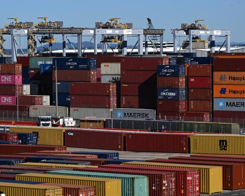 Trump Imposes 12.5% Tariff on Australian Exports Over Forced