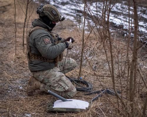 Starlink Restrictions Hit Ukrainian Soldiers in Combat
