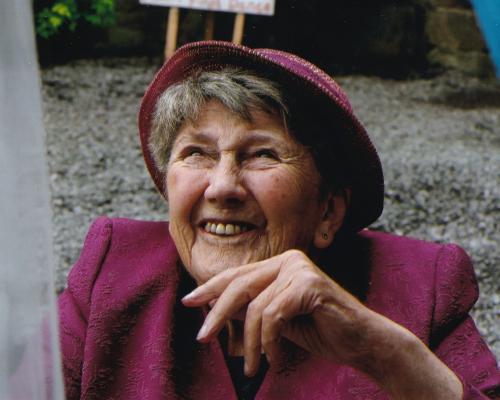Nell Whittingham Obituary: A Life of Adventure and Service