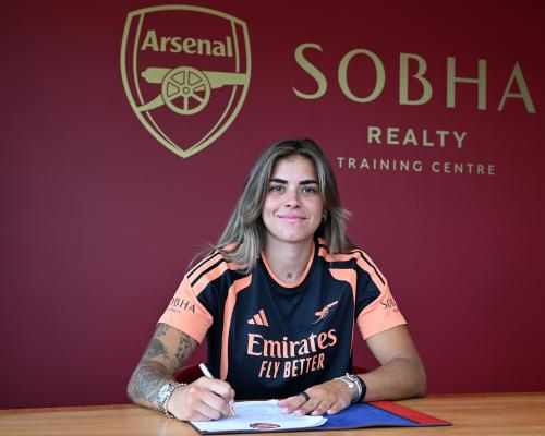Arsenal Sign Spain Goalkeeper Misa Rodríguez in Squad Revamp