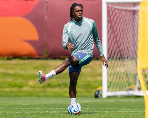 Aston Villa Hijack Newcastle's £49m Johan Manzambi Deal
