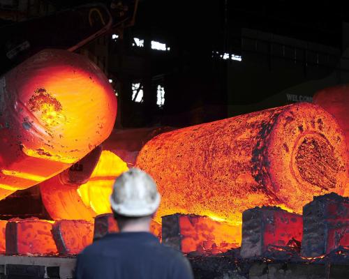 Ukraine War: Sheffield Steel Artillery Barrels Ship to Kyiv's Gun