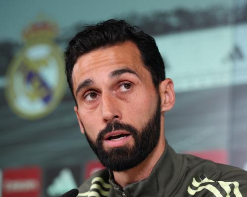 Liverpool vs Chelsea Build Up Arbeloa Defends Players Glasner Replies - grandgoldman.com