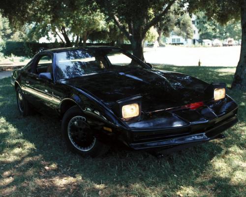 Chicago Knight Rider Car Gets Speeding Ticket in NYC - grandgoldman.com