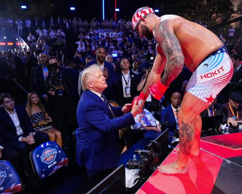 UFC Fighter Josh Hokit Claims Michelle Obama Man Remark Was a Compli - grandgoldman.com
