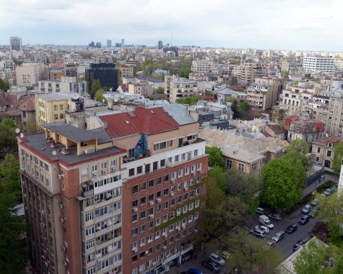 Bucharest Airbnb Rentals in Earthquake-Risk Buildings Exposed