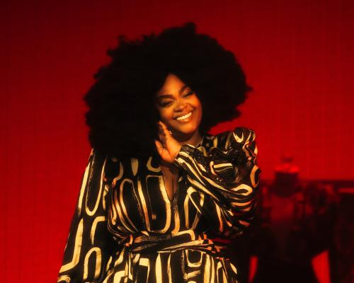 Jill Scott Review: Phones-Free Concert Is the Future of Live Musi