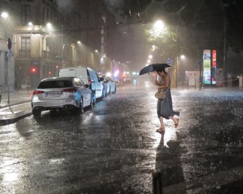 Thunderstorms Batter Europe Amid Record Heatwave Crisis