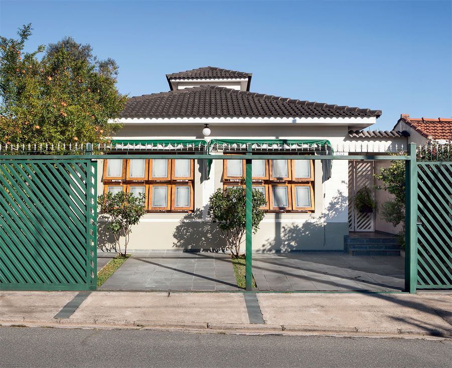 Types of Gates to Complement your Facade! - grandgoldman.com