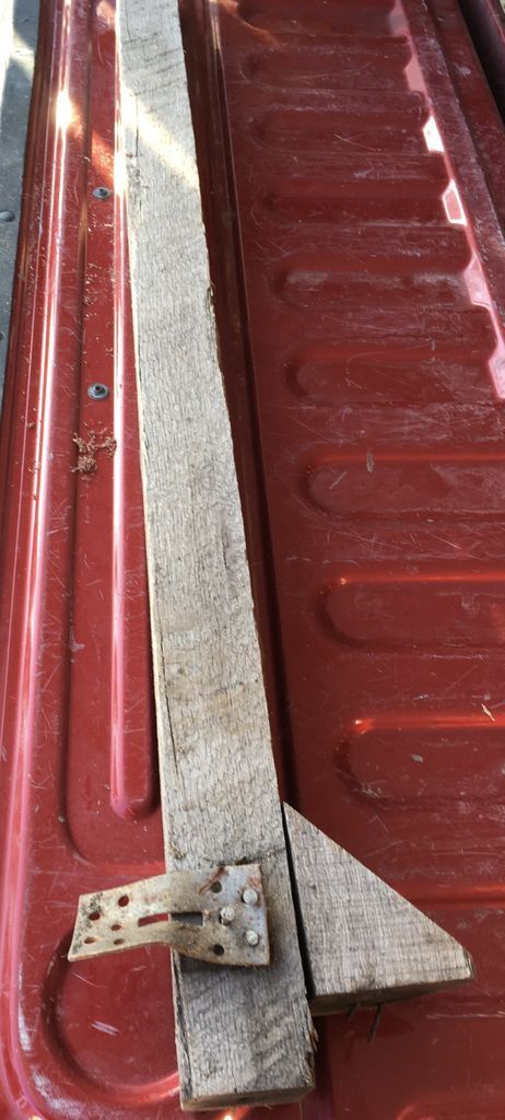 3 Designs of Wooden Luggage Rack Roof Support for your Car - grandgoldman.com