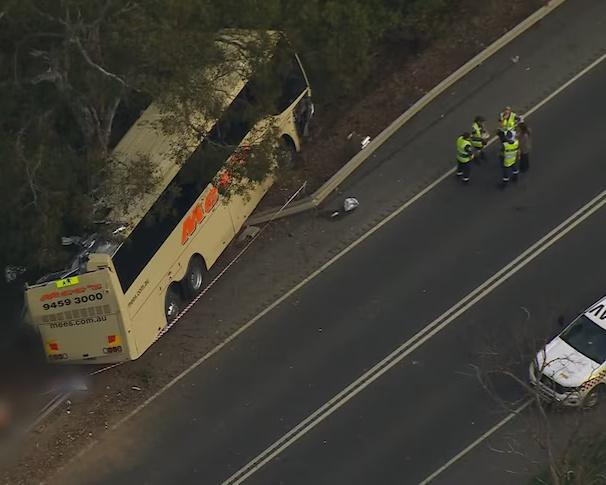 Victoria Bus Crash Kills One, Injures Multiple in Yarra Ranges